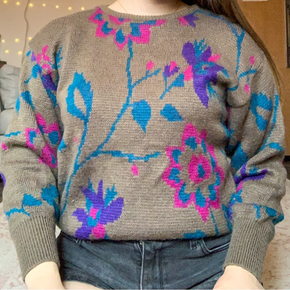 Vintage Brown Albee Wool Sweater with Magenta and Blue and Purple Flowers